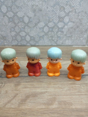 Pin y Pon dolls new, pack of 4, collectible 1985