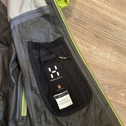 Haglöfs GoreTex Paclite Unlimited Jacket size S like new, green