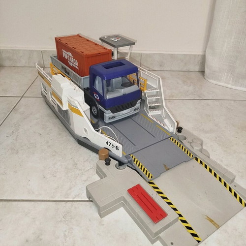 Φέρυ μποτ και φορτηγό Playmobil μεταχειρισμένα