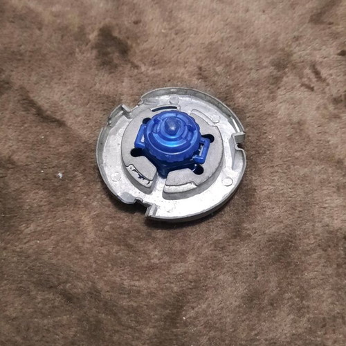 Beyblade 22 used spinning top
