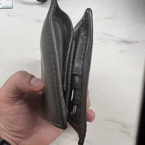 Tommy Hilfiger leather wallet, brown