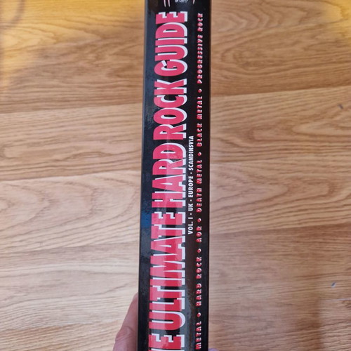 The Ultimate Hard Rock Guide book like new