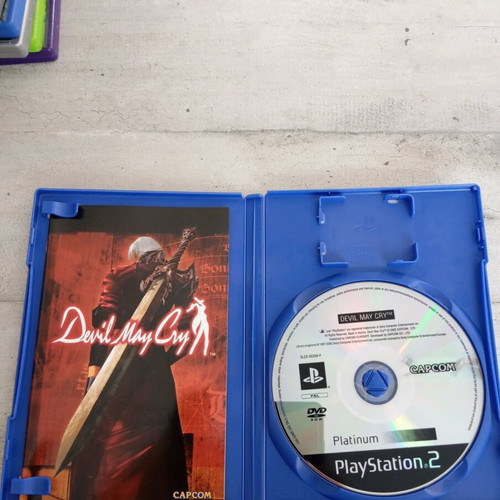 Devil May Cry PS1 Platinum like new