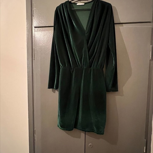 green emerald velvet dress ZARA JAHAN 974 GREEN-3piece Embroidered Velvet Dress – Zara Jahan