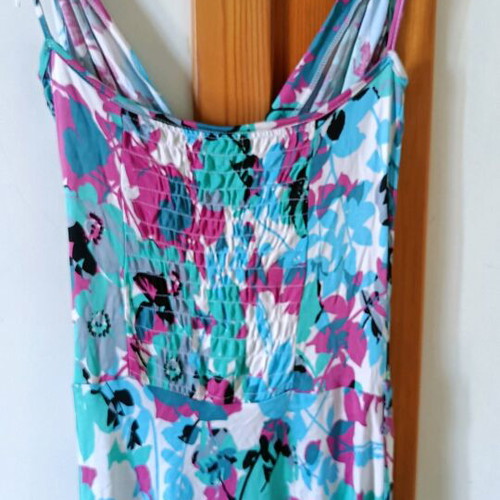 Milk &honey maxi dress like new, multicolor, small/medium