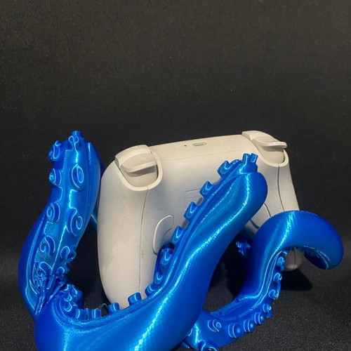 3D printed PS5 controller stand with Kraken tentacle custom made