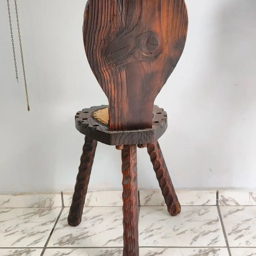 Spanish rustic chair used with three legs and animal leather