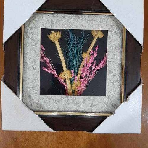 Set of 4 new flower frames