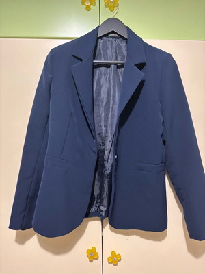 Dark blue women's jacket like new, mid-length, one size