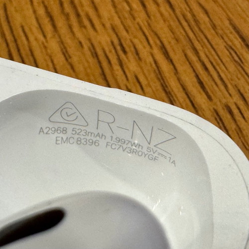 Apple AirPods Pro 2nd Generation used