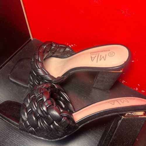 Mia black mule size 39 like new with gold detail