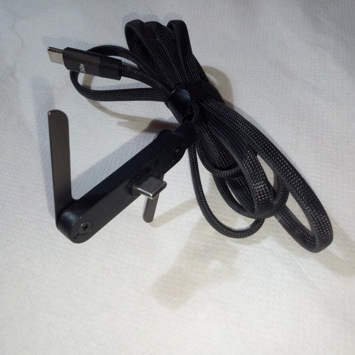 Type-C Charging Cable with Built-in Phone Stand new