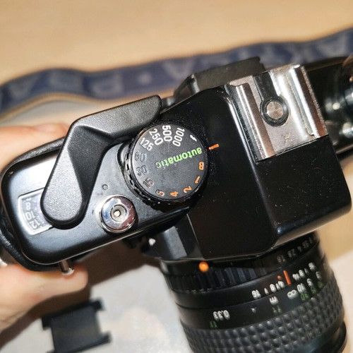 Practika B-200 camera like new collectible with lens and original case