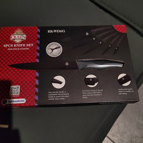 Queen Kitchen Knife Set 5 Pieces new with Non-Stick Coating
