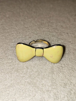 Bow ring used