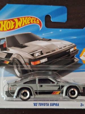 Hot Wheels Toyota Supra '82 καινούργιο
