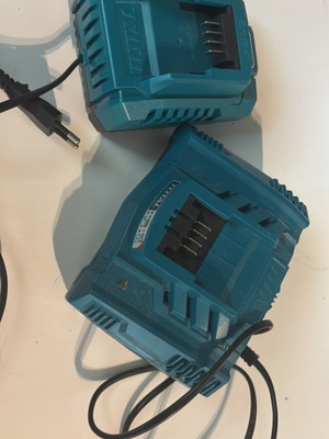 Total chargers used, pack of 2