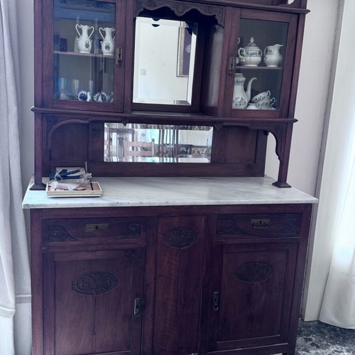 Wooden buffet like new with marble top and mirrors