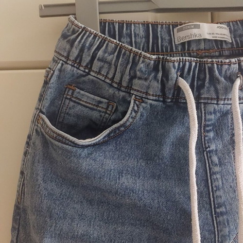 Bershka Jeans Jogger Size XS Like New Blue