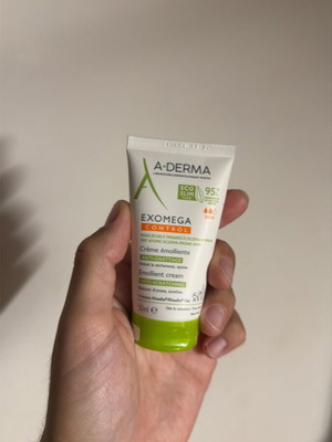 Exomega Control A-Derma Emollient Cream new