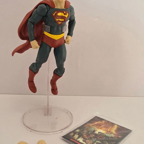 DC Black Adam Page Punchers Superman figure 18 cm