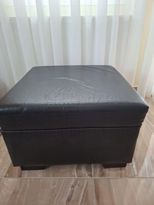 Leather stool like new, square, 62x62x40 cm
