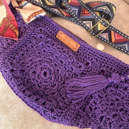 Handmade Crochet Crossbody Bag in Purple