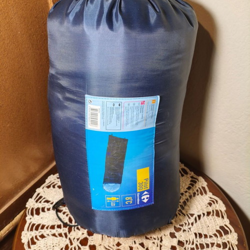 Carrefour sleeping bag new 190+40cm x 75cm, 1.5kg