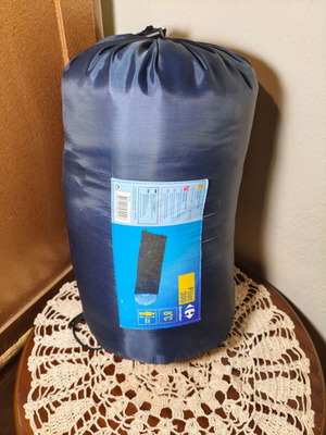 Carrefour sleeping bag new 190+40cm x 75cm, 1.5kg