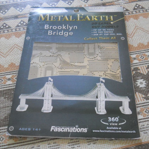 Metal Earth Brooklyn Bridge 3D laser cut model brand new