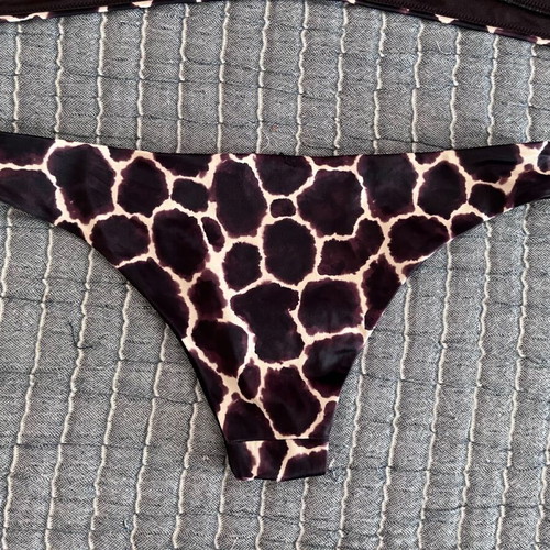 Dorina bikini size L like new, beige and brown