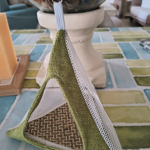 Hanging Bird Toys and Safety Harnesses for Medium Parrots new