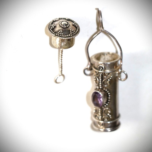 925 Silver Pendant Hidden Box with Amethyst New