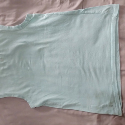 T shirt Orchestra No 12 like new, turquoise for 10-11 years old
