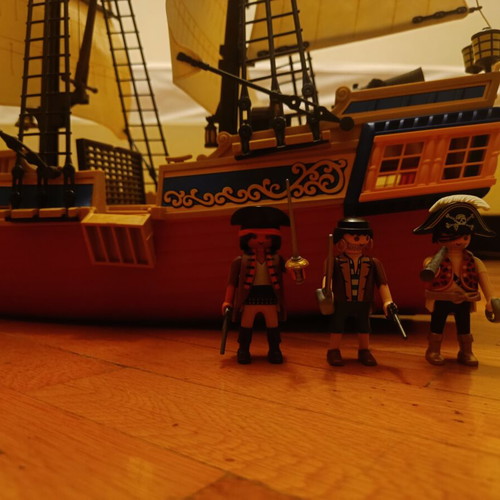 Playmobil ship