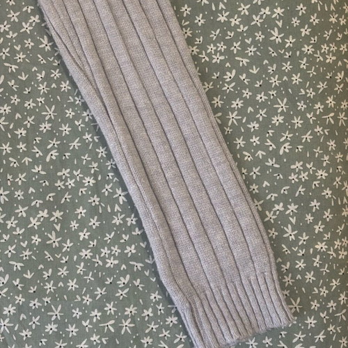 Toi&Moi gray crop sweater with turtleneck like new