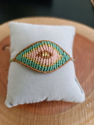 Handmade bracelet new with macrame technique