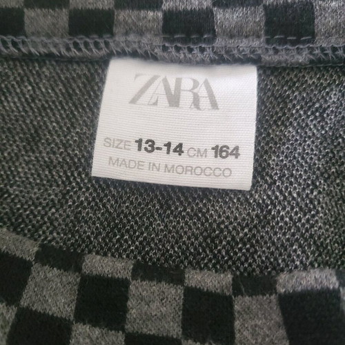 Zara winter skirt-shorts chess 13-14 years like new