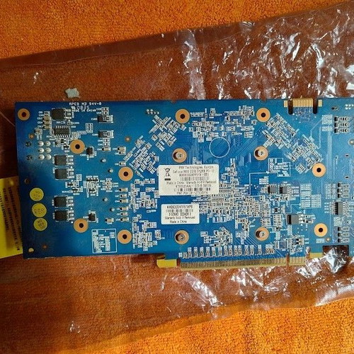 GPU XLR-8 Overclocked by PNY GeForce 9600 PCI-E used