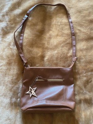 Leather crossbody bag Avon like new, brown