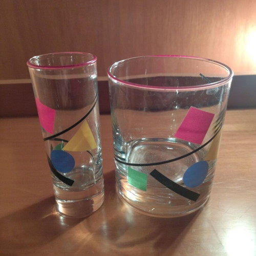 Vintage Memphis Design glass set 2 pieces like new