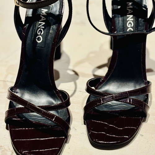 Mango strappy heels like new, burgundy croco texture