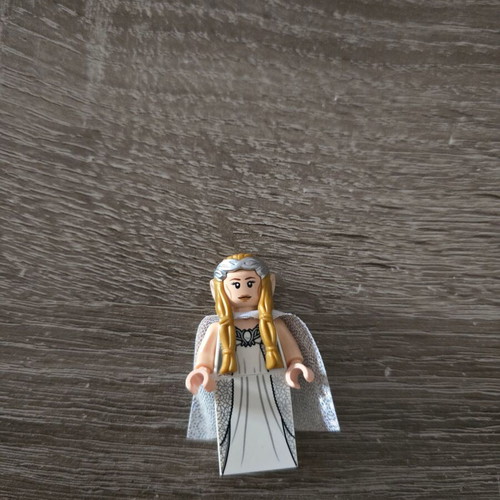 LEGO The Hobbit Exclusive Galadriel figure like new