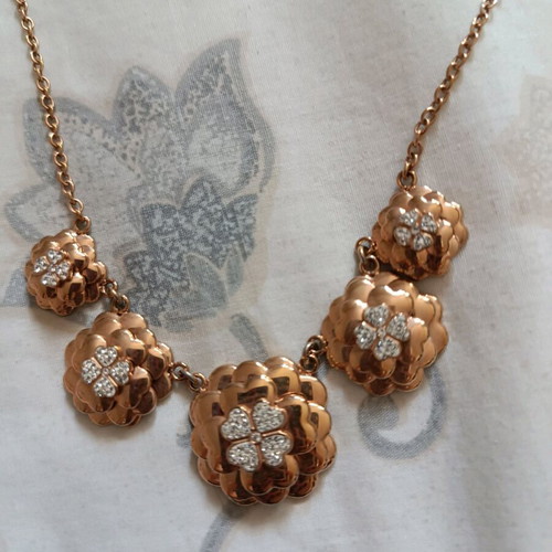 Folli Follie necklace new
