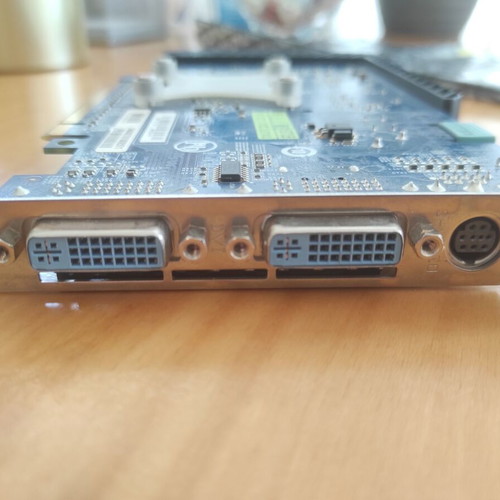 Gigabyte GeForce 8600 GT 512MB Graphics Card like new, silent