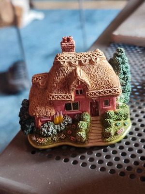 Lilliput Lane Golden Years miniature house new
