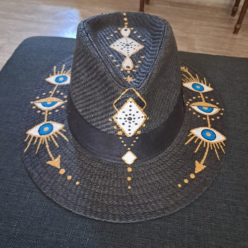 Handmade hat with painted design, new, adjustable size, black and blue