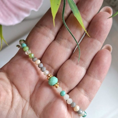 Handmade bracelet with colorful crystals and gold details new