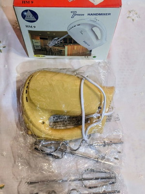 Focus hand mixer, modern yellow, 100 watt