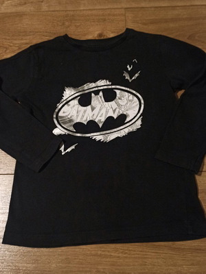 Batman TM T-shirt 4-5 years, 103-110 cm, like new with silver print